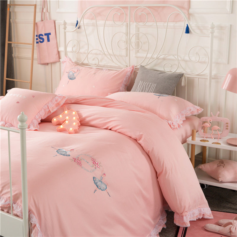 Ballet Life 4 pcs Full Size Set Exquisite Embroidery Bedding Set, 60S Long-staple cotton bedding set, with high count and density, tribute silk process