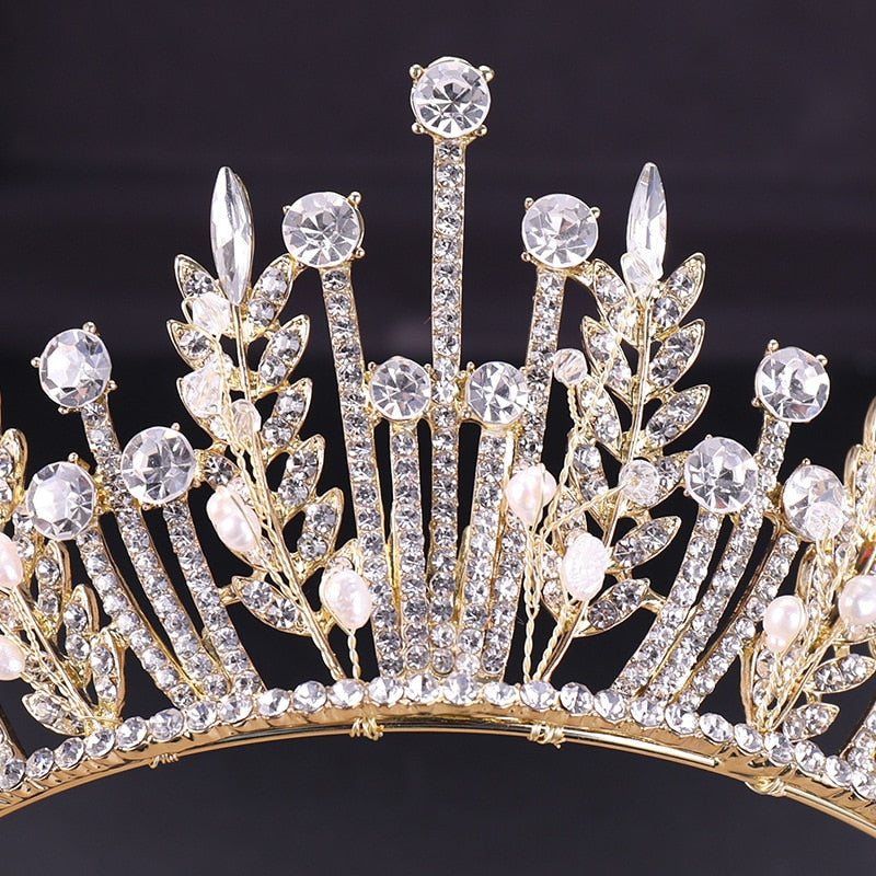 Luxury Pearl Sparkling Headpiece