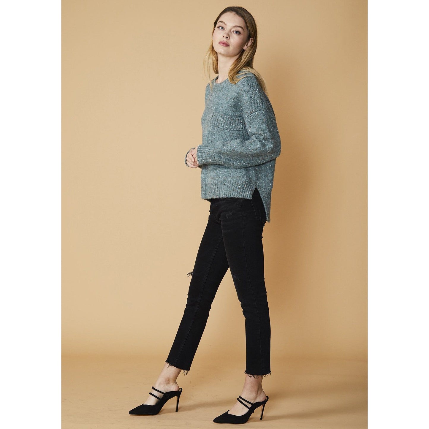 Leisure Me Day Crewneck Pocket Sage Sweater