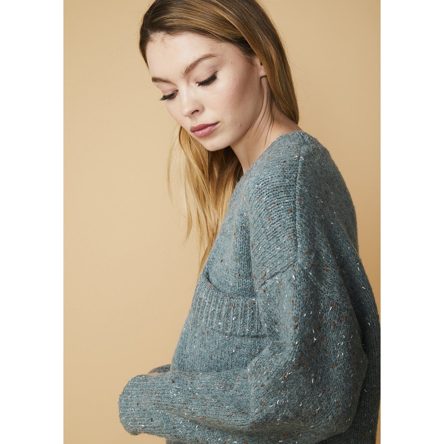 Leisure Me Day Crewneck Pocket Sage Sweater