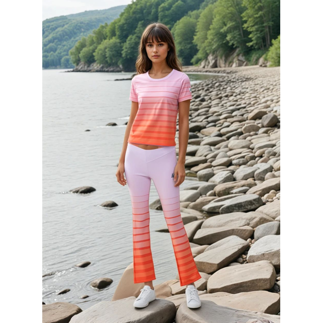 Bahama Nights Light Yoga Capri Leggings