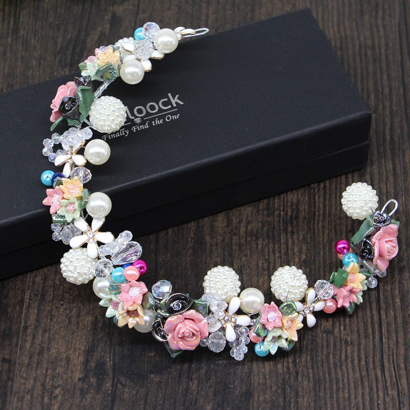 Performance Headpiece Pearl Flower Crown